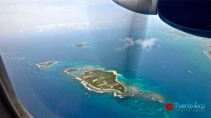 Flying over Icacos Cay - Ceiba Puerto Rico AIrport Guide 