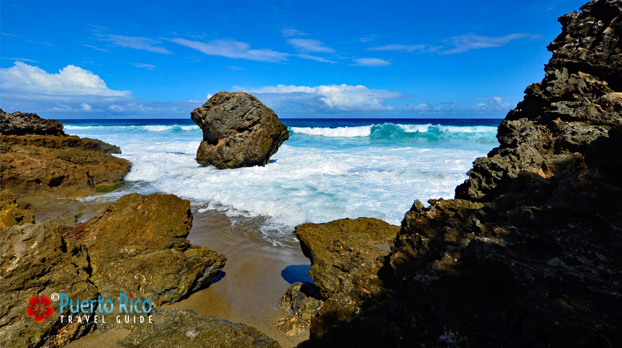 Puerto Rico Beautiful Hiking Beaches - Playa Pelicano in Isabela